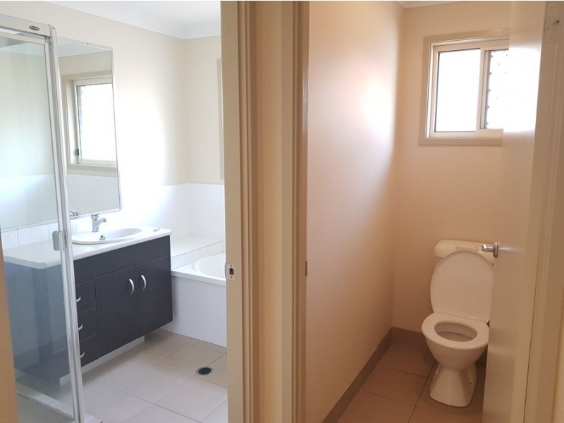 64 Carnarvon Avenue, Springfield Lakes QLD 4300