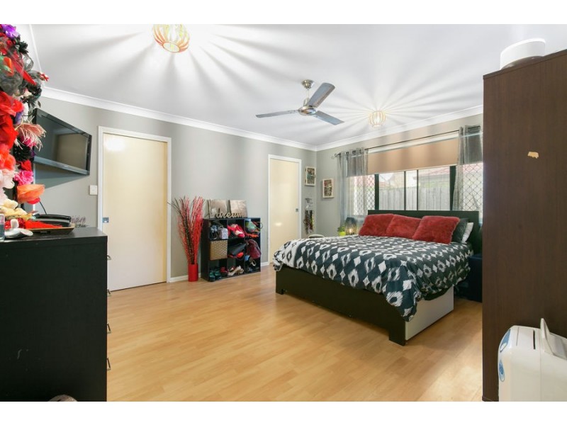 15 Shangrila Crescent, Springfield Lakes QLD 4300