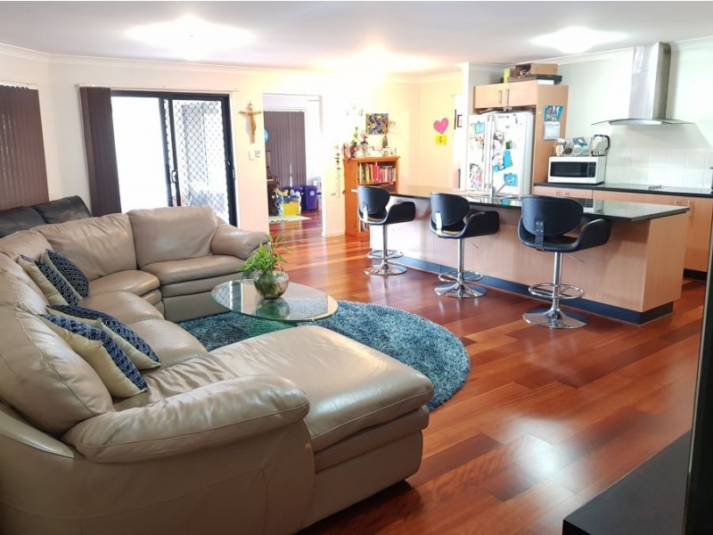 5 Ridge View Place, Springfield Lakes QLD 4300