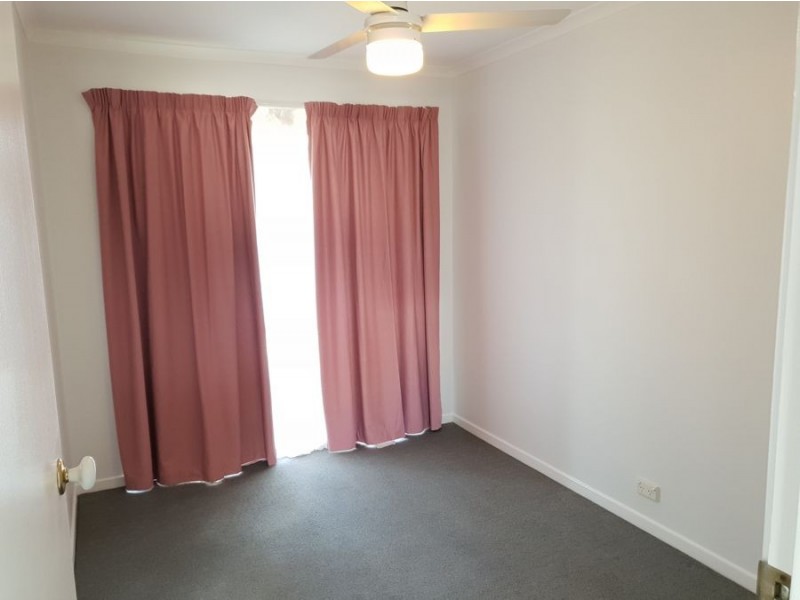 24 Haldham Crescent, Regents Park QLD 4118