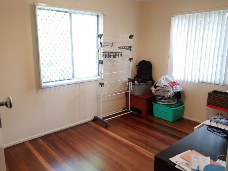 65 Frederick Street, Eastern Heights QLD 4305