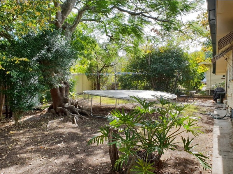 65 Frederick Street, Eastern Heights QLD 4305