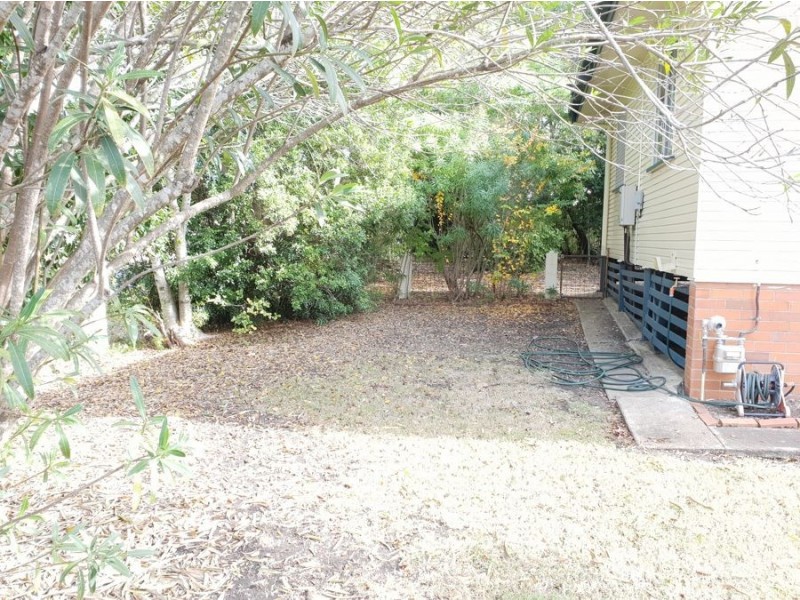 65 Frederick Street, Eastern Heights QLD 4305