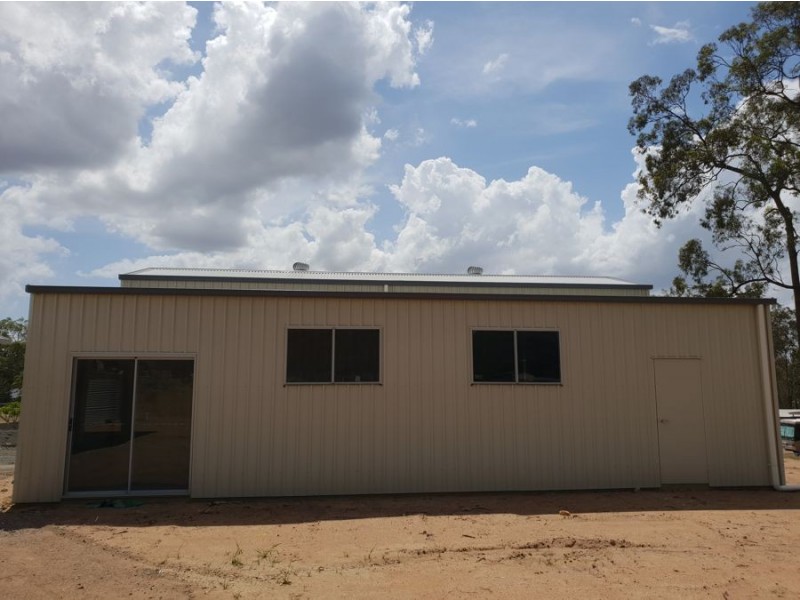 2 BRADLEY CLOSE, Laidley Heights QLD 4341