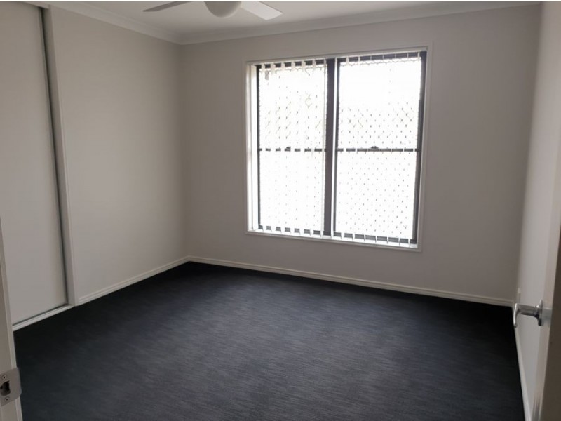 2 BRADLEY CLOSE, Laidley Heights QLD 4341