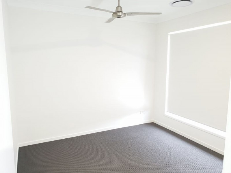 13 Splendid Close, Pallara QLD 4110