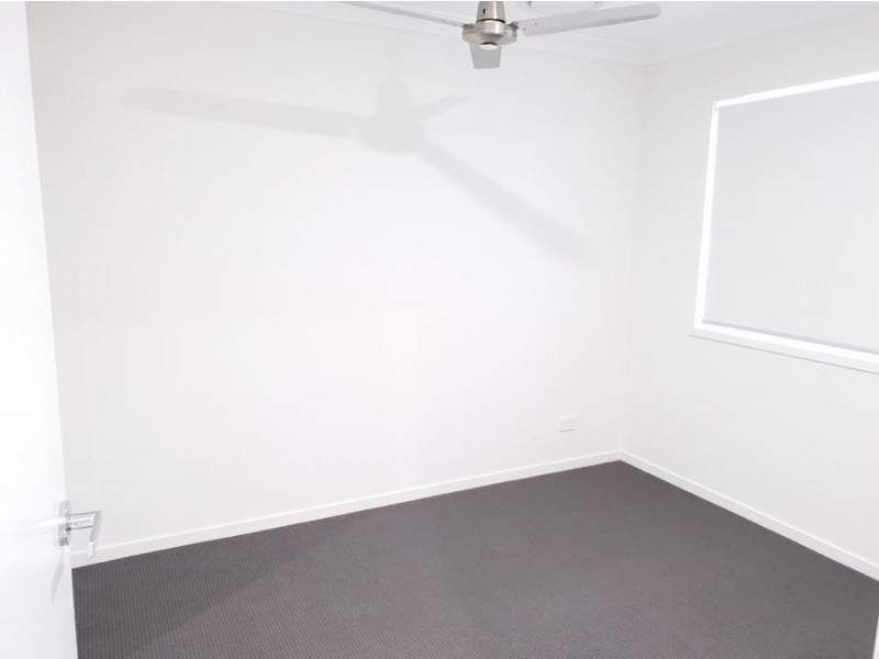 13 Splendid Close, Pallara QLD 4110