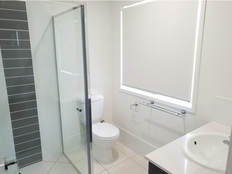 13 Splendid Close, Pallara QLD 4110