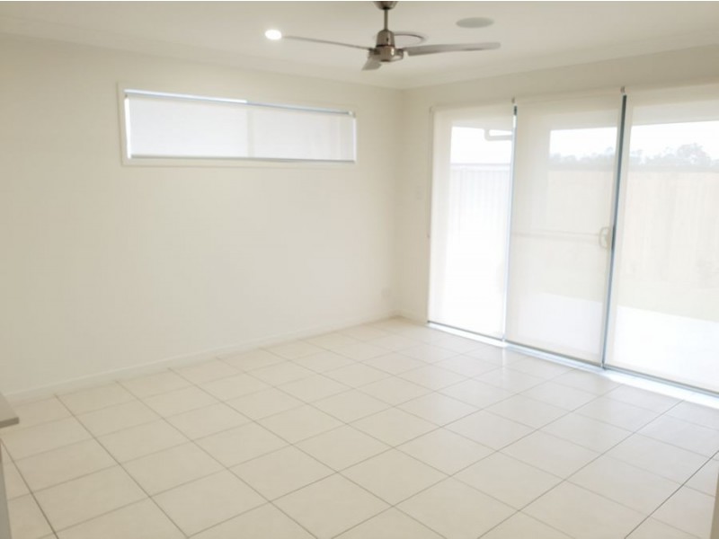 13 Splendid Close, Pallara QLD 4110