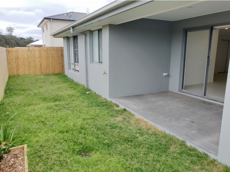 13 Splendid Close, Pallara QLD 4110