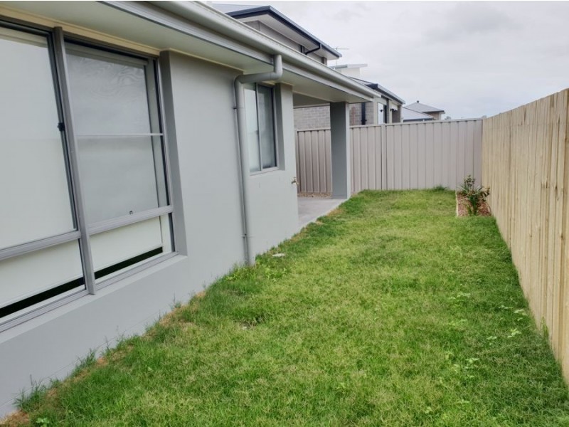 13 Splendid Close, Pallara QLD 4110
