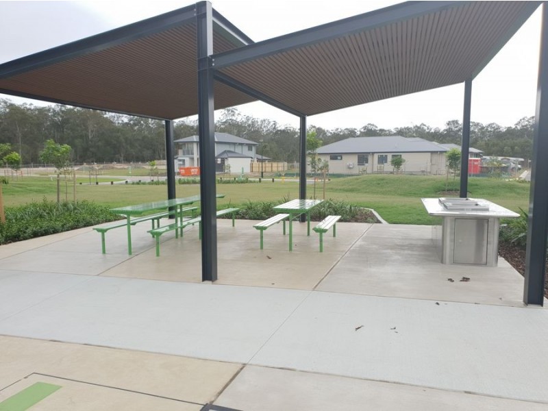 13 Splendid Close, Pallara QLD 4110