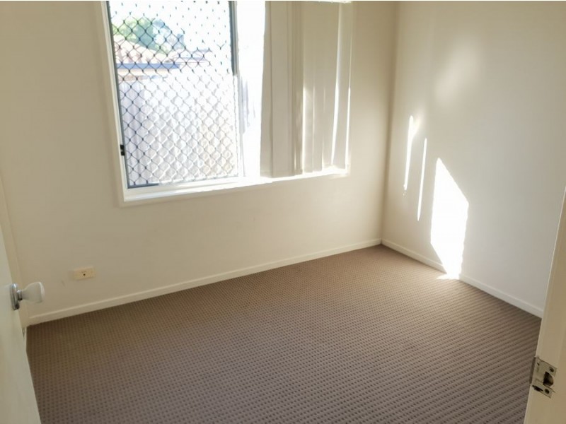 28 Whitmore Crescent, Goodna QLD 4300