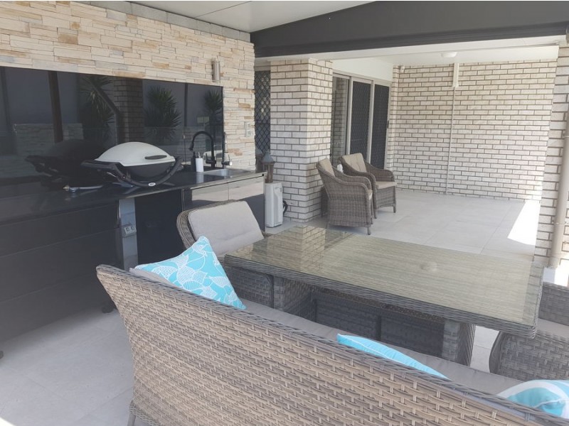89 Cardena Drive, Augustine Heights QLD 4300