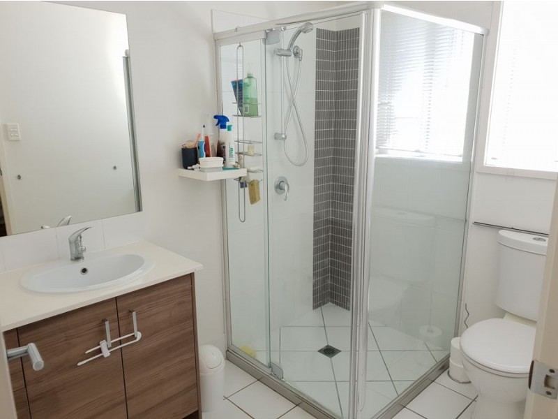 5 Rosella Crescent, Springfield Lakes QLD 4300