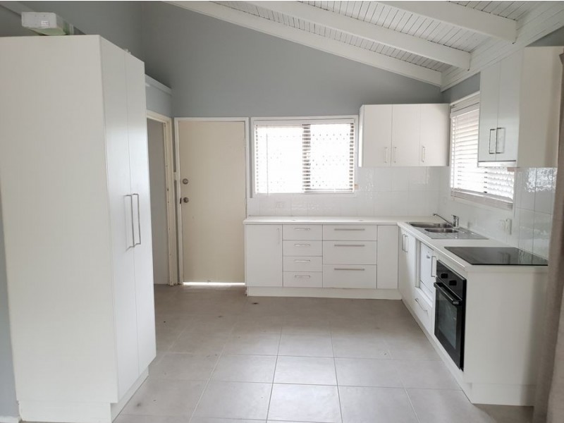 31 Monash Road, Loganlea QLD 4131