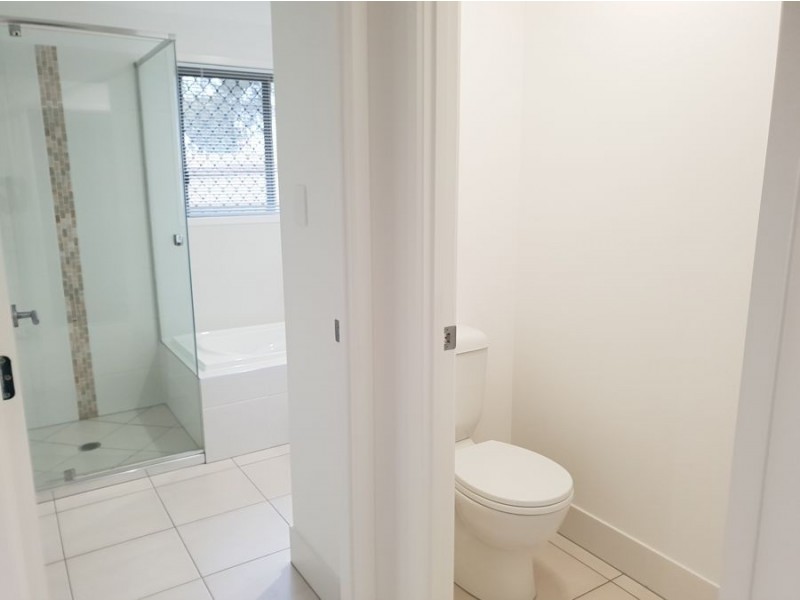 18 Sunbury Street, Pallara QLD 4110