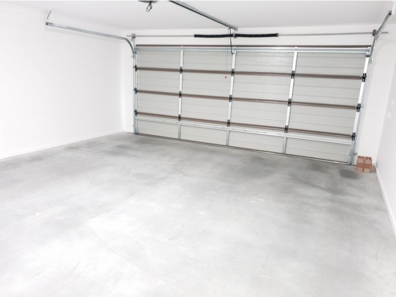 18 Sunbury Street, Pallara QLD 4110