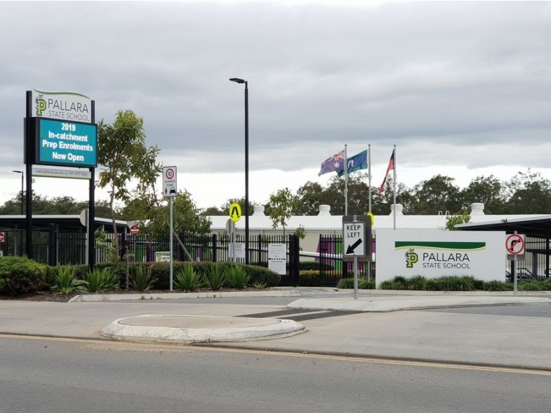 18 Sunbury Street, Pallara QLD 4110