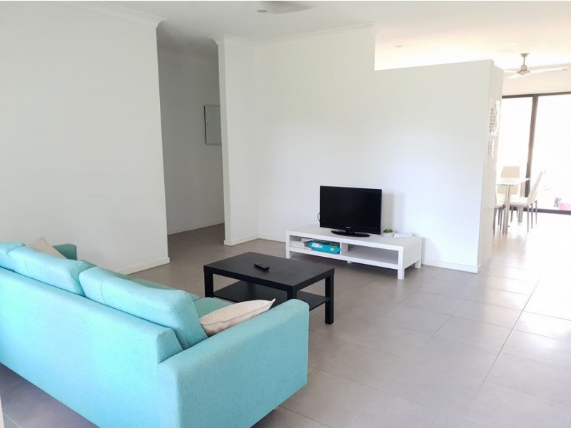 Bed 3 69A Warwick Road, Ipswich QLD 4305