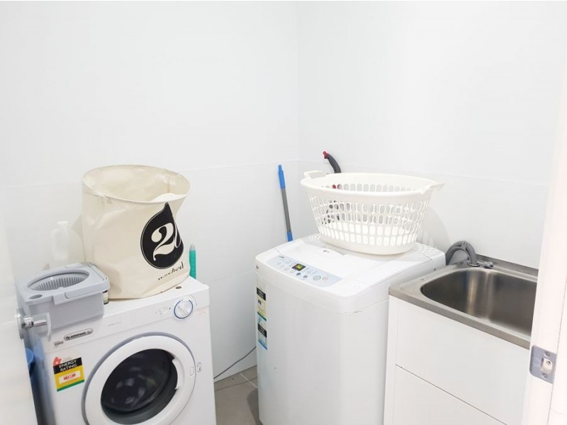 Bed 3 69A Warwick Road, Ipswich QLD 4305