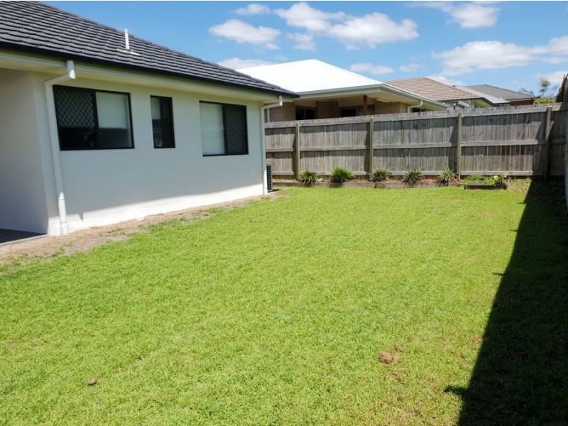 11 Foxtail Road, Ripley QLD 4306