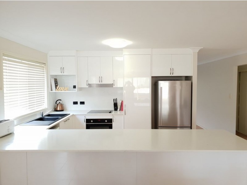 86 James Josey Avenue, Springfield Lakes QLD 4300