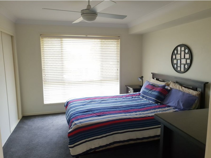 86 James Josey Avenue, Springfield Lakes QLD 4300