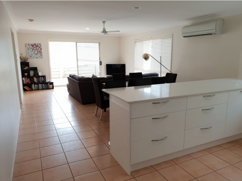 86 James Josey Avenue, Springfield Lakes QLD 4300