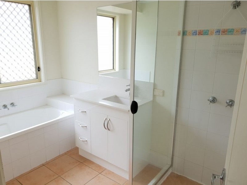 86 James Josey Avenue, Springfield Lakes QLD 4300