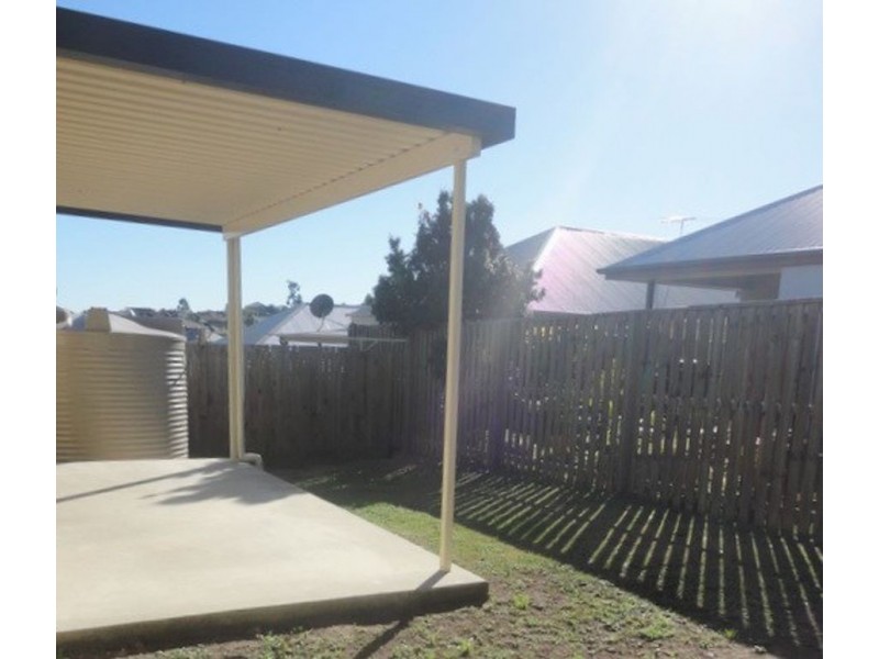 52 Atlantic Drive, Springfield Lakes QLD 4300
