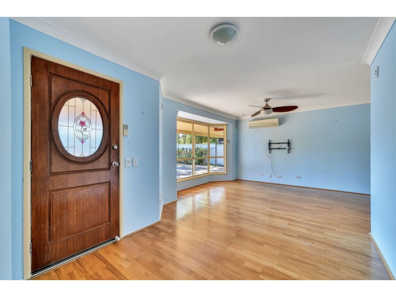 93 Addison Rd, Camira QLD 4300