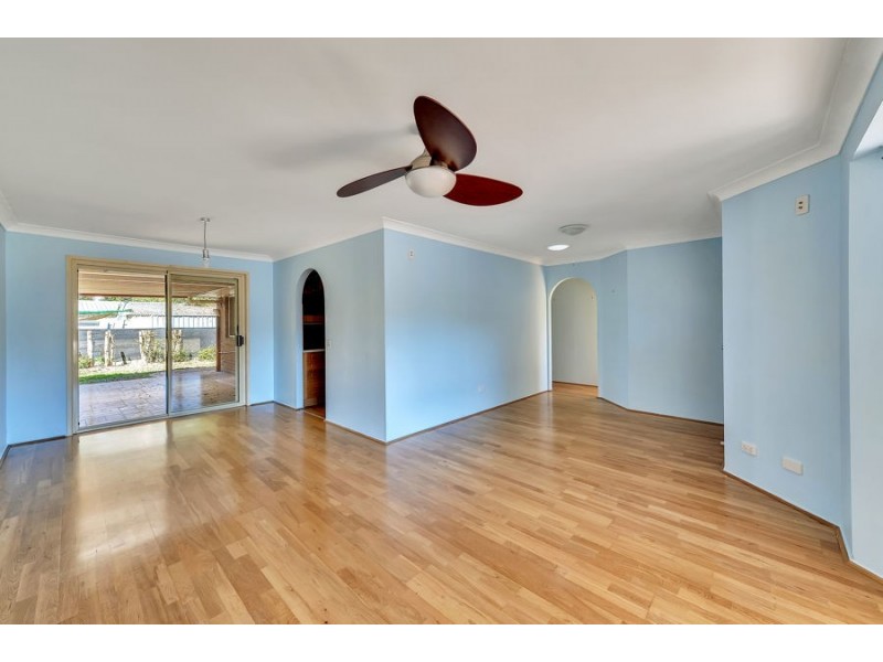93 Addison Rd, Camira QLD 4300