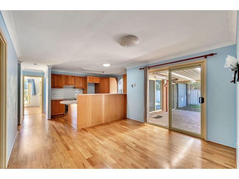 93 Addison Rd, Camira QLD 4300