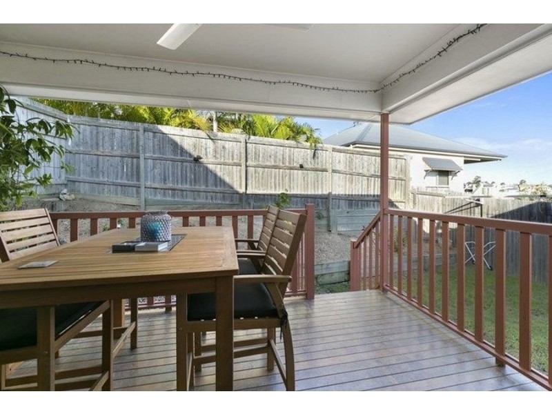 32 Greentrees Terrace, Springfield Lakes QLD 4300