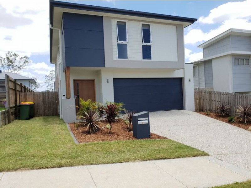 15 Madeira Street, Springfield Lakes QLD 4300