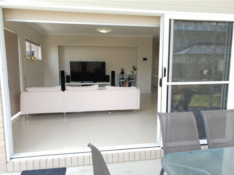 15 Madeira Street, Springfield Lakes QLD 4300