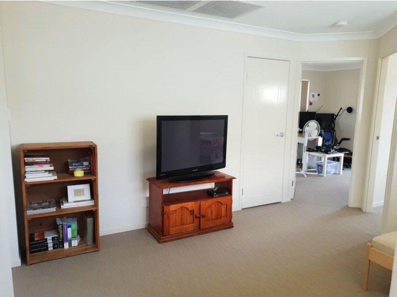 15 Madeira Street, Springfield Lakes QLD 4300