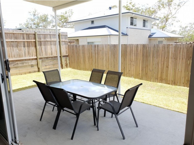 15 Madeira Street, Springfield Lakes QLD 4300