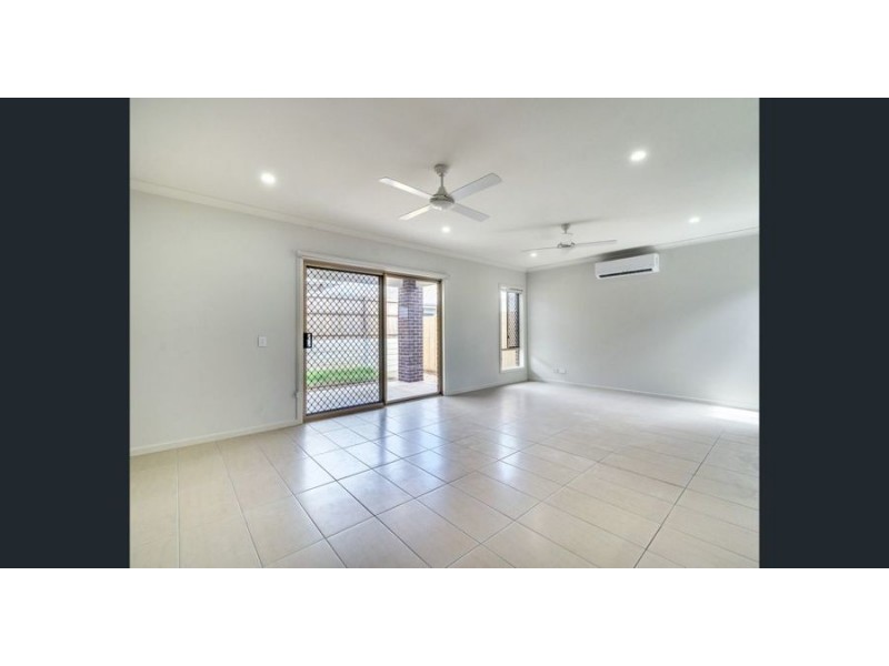 53 Dubai Circuit, Spring Mountain QLD 4124