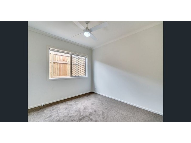 53 Dubai Circuit, Spring Mountain QLD 4124