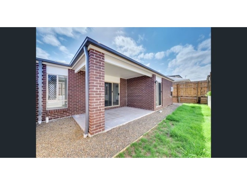 53 Dubai Circuit, Spring Mountain QLD 4124