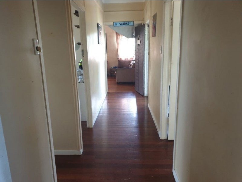 39 Vineyard Street, One Mile QLD 4305