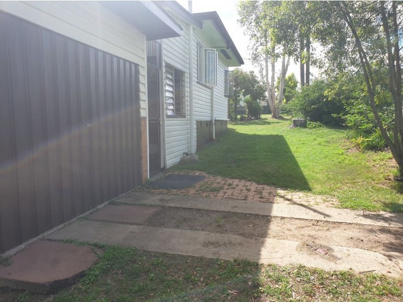 39 Vineyard Street, One Mile QLD 4305