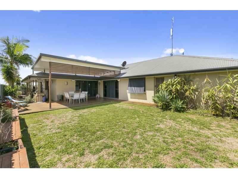 15 Shangrila Crescent, Springfield Lakes QLD 4300