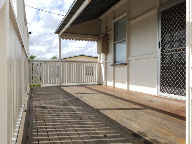 3A Edward Street, One Mile QLD 4305
