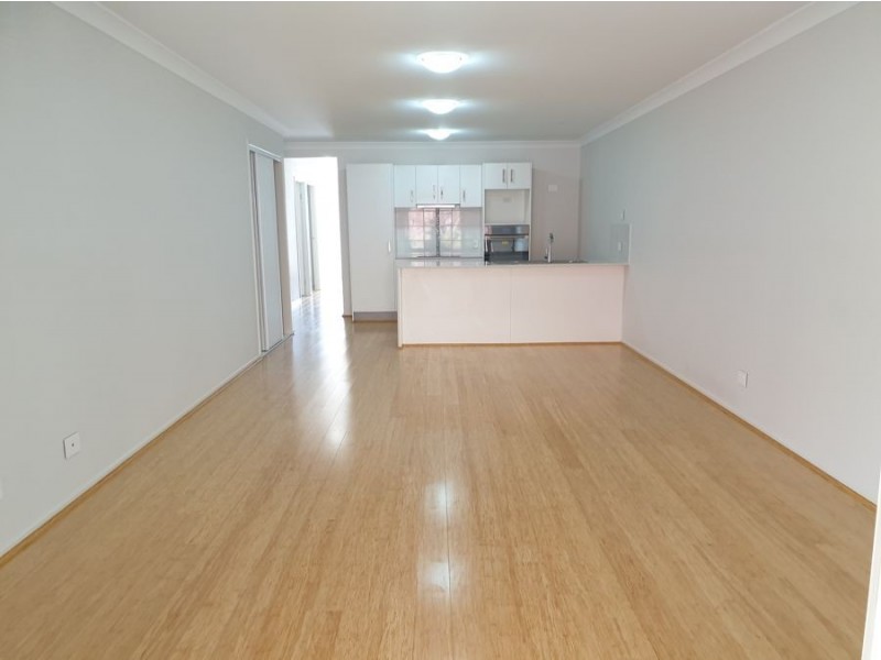 2/3 Edward Street, One Mile QLD 4305