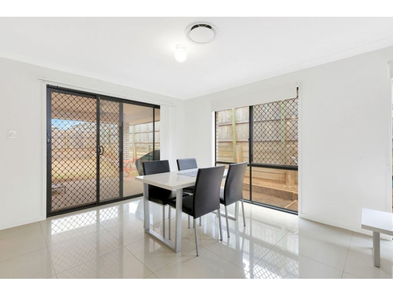 8 Calandra Street, Redbank Plains QLD 4301