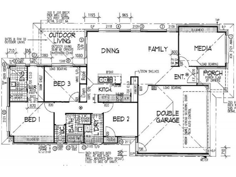 8 Calandra Street, Redbank Plains QLD 4301 Floorplan
