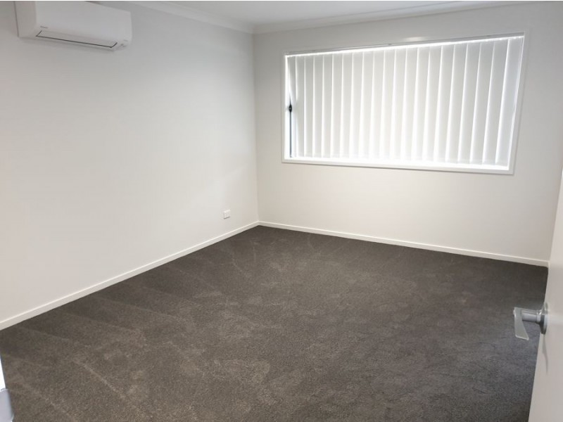 15 Hastings Avenue, Plainland QLD 4341